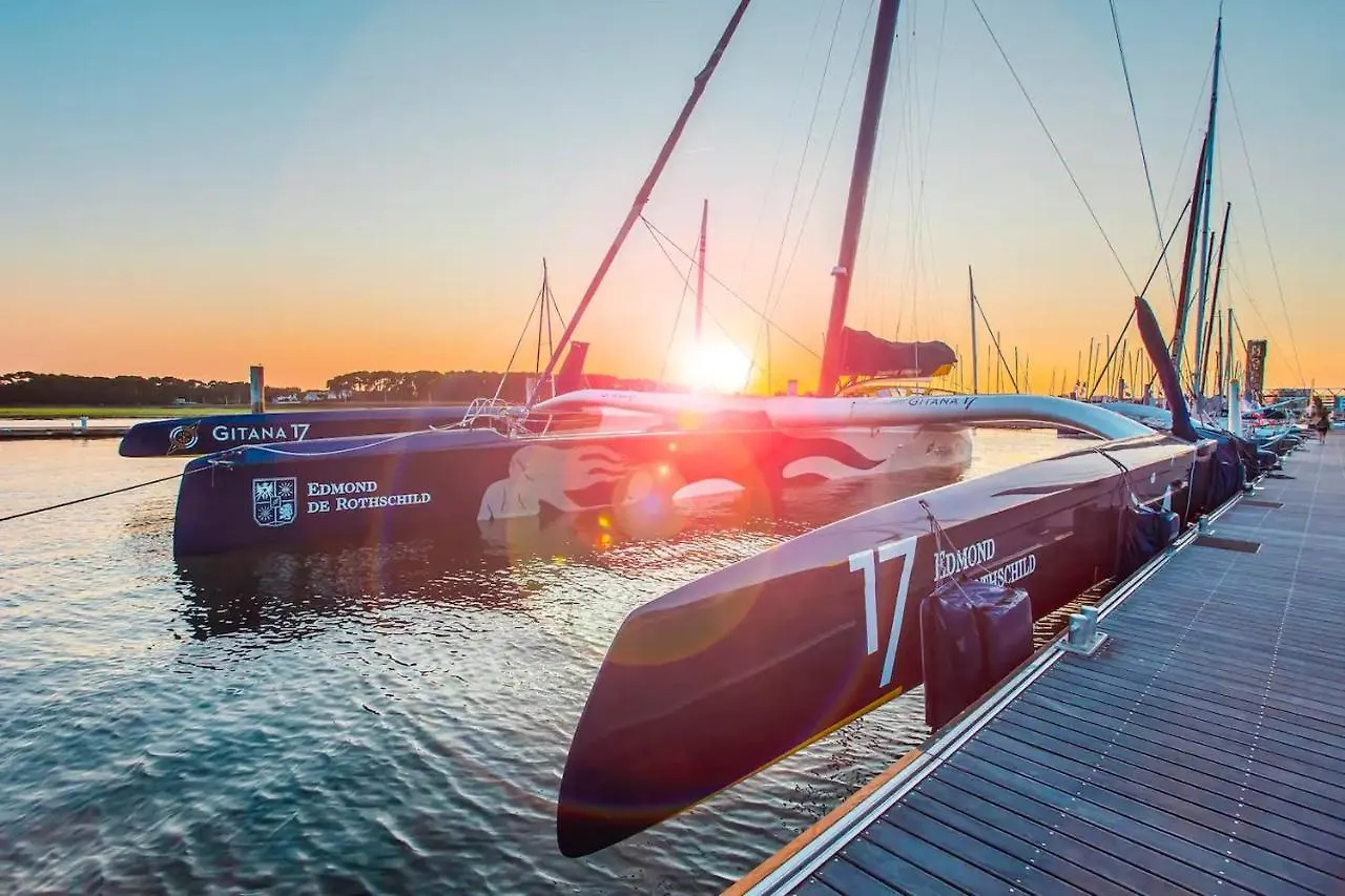 Centre Ville - Lumineux - Fibre Internet Haut Debit - Route Des Plages Lorient 0*,